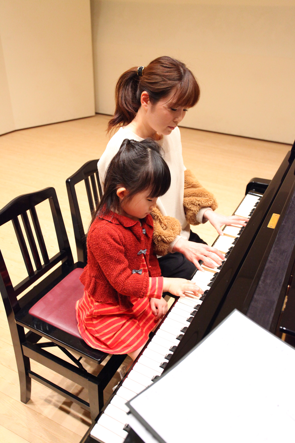 生徒さんとお母さんの連弾